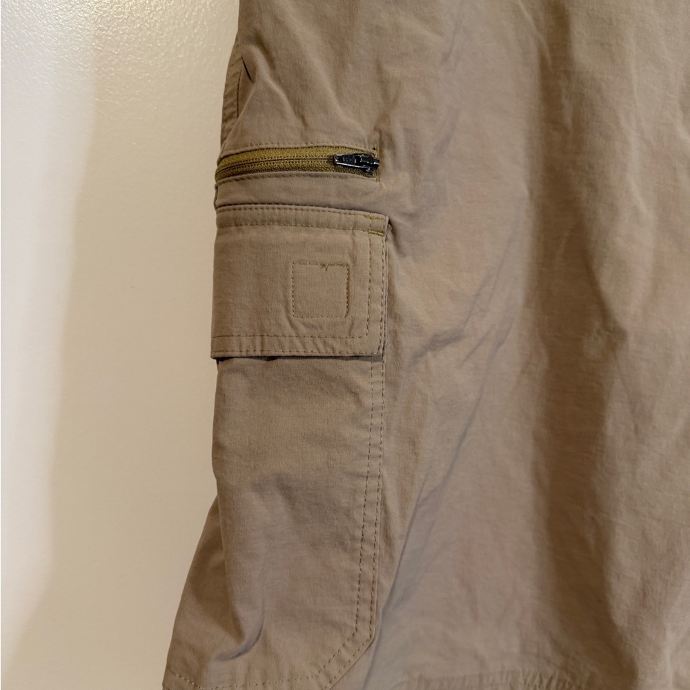 Orvis Men’s Cargo Hiking Shorts 36 Khaki Zip Pocket Outdoor Travel - Picture 3 of 7